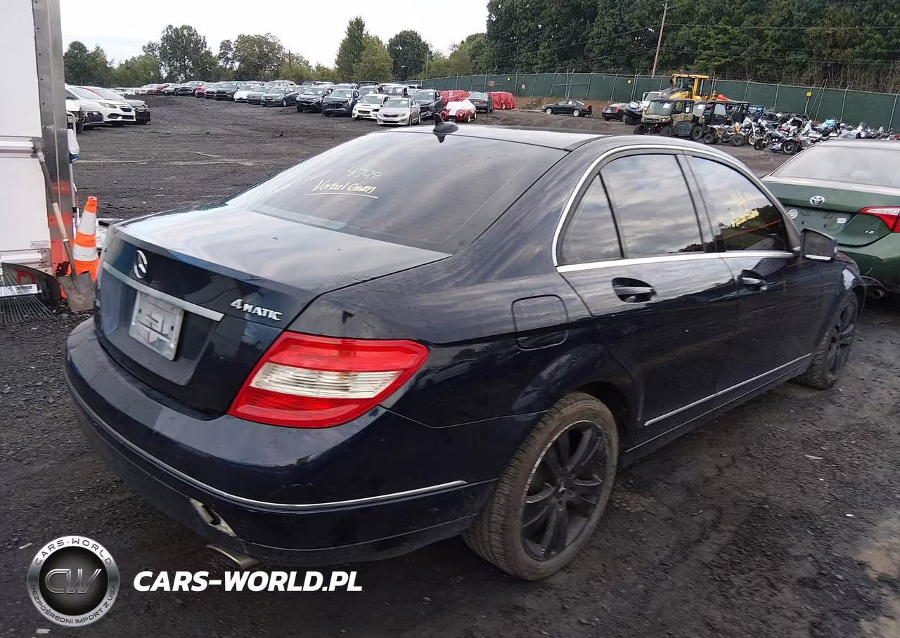 2011 Mercedes-Benz C 300 Luxury 4Matic-Sport 4Matic VIN:WDDGF8BBXBR138840 - 4