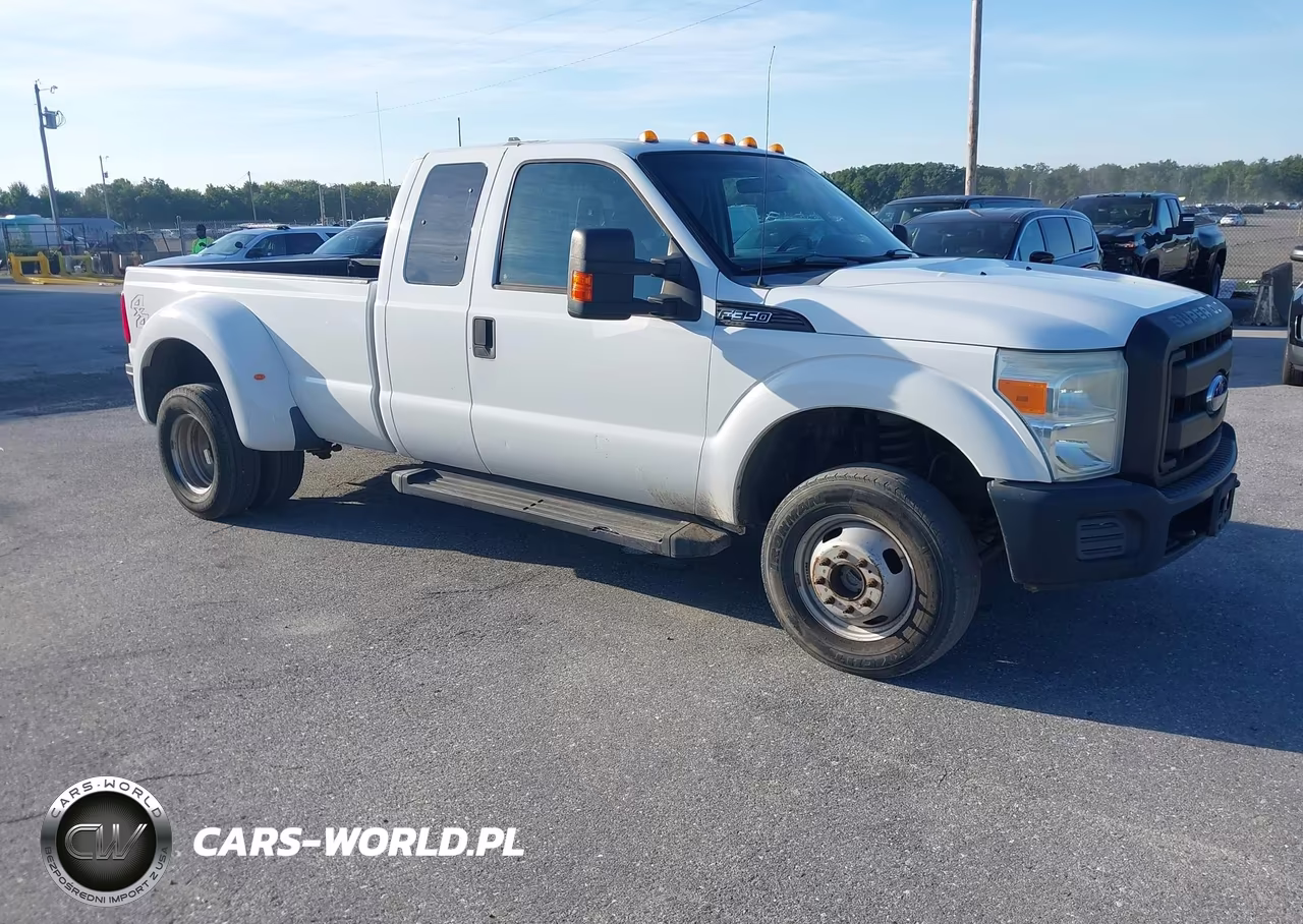 2011 Ford F-350 Xl