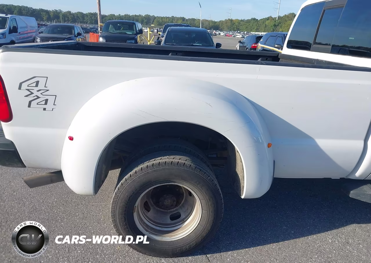 2011 Ford F-350 Xl VIN:1FT8X3D62BEA32100 - 15
