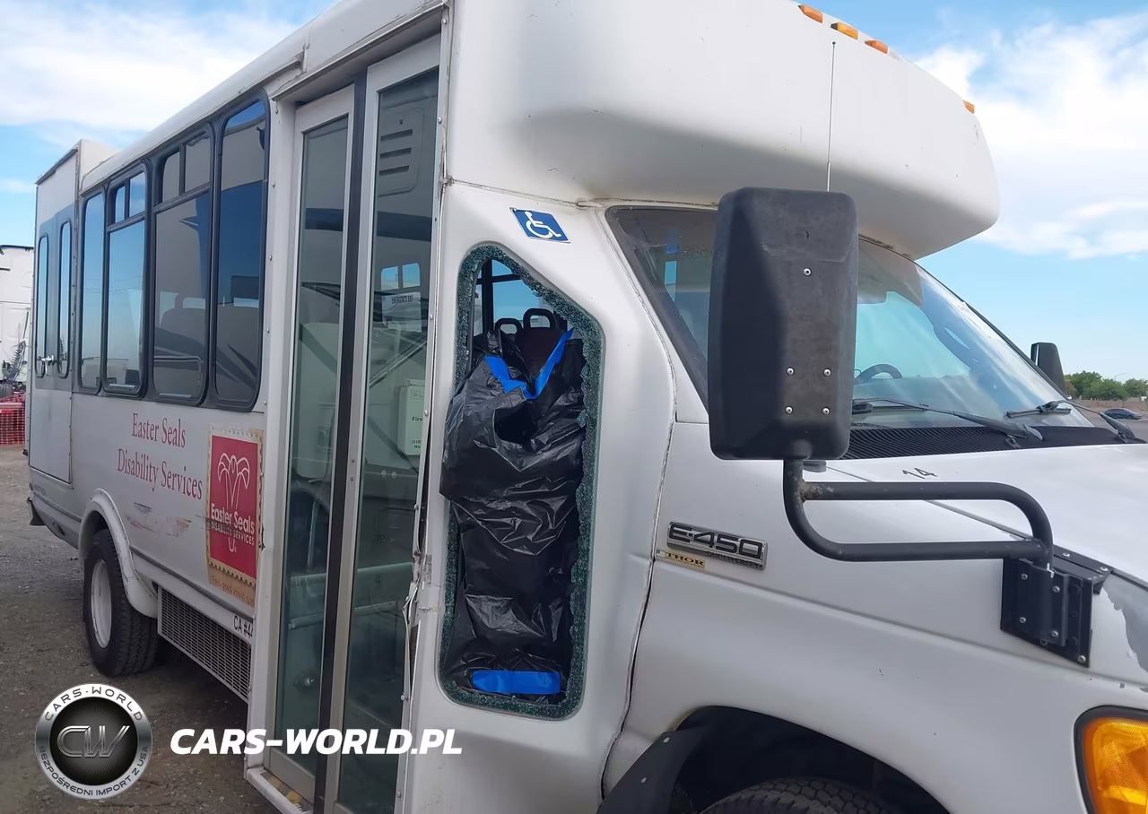 2006 Ford E-450 Cutaway VIN:1FDXE45S96DB10172 - 11