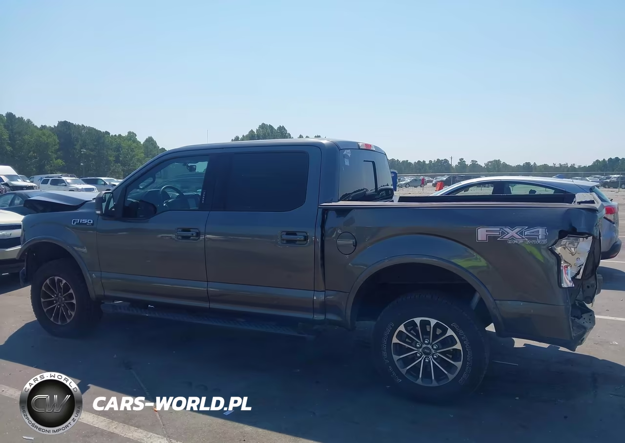 2018 Ford F-150 Xlt VIN:1FTEW1E5XJFC85609 - 15