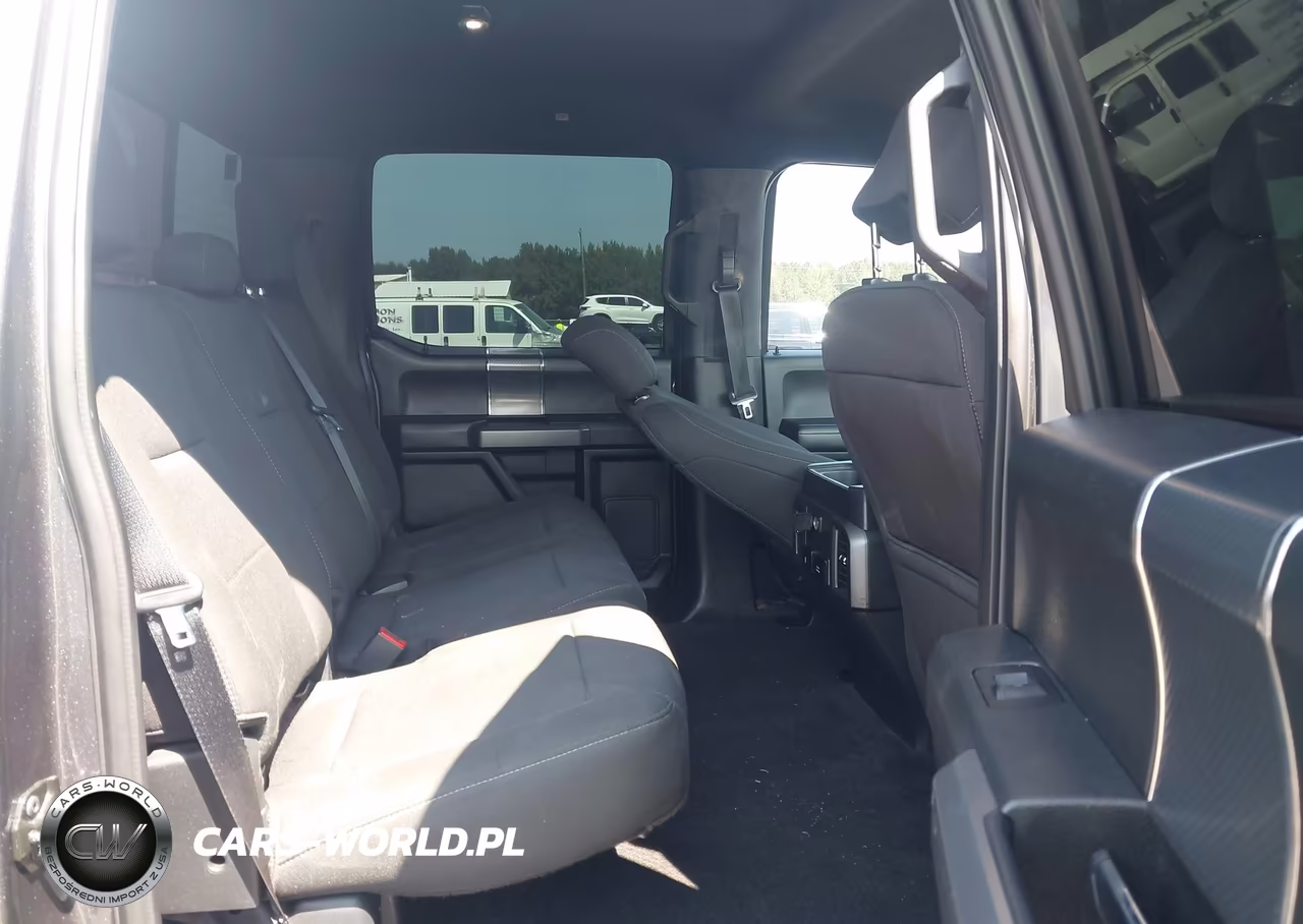 2018 Ford F-150 Xlt VIN:1FTEW1E5XJFC85609 - 8