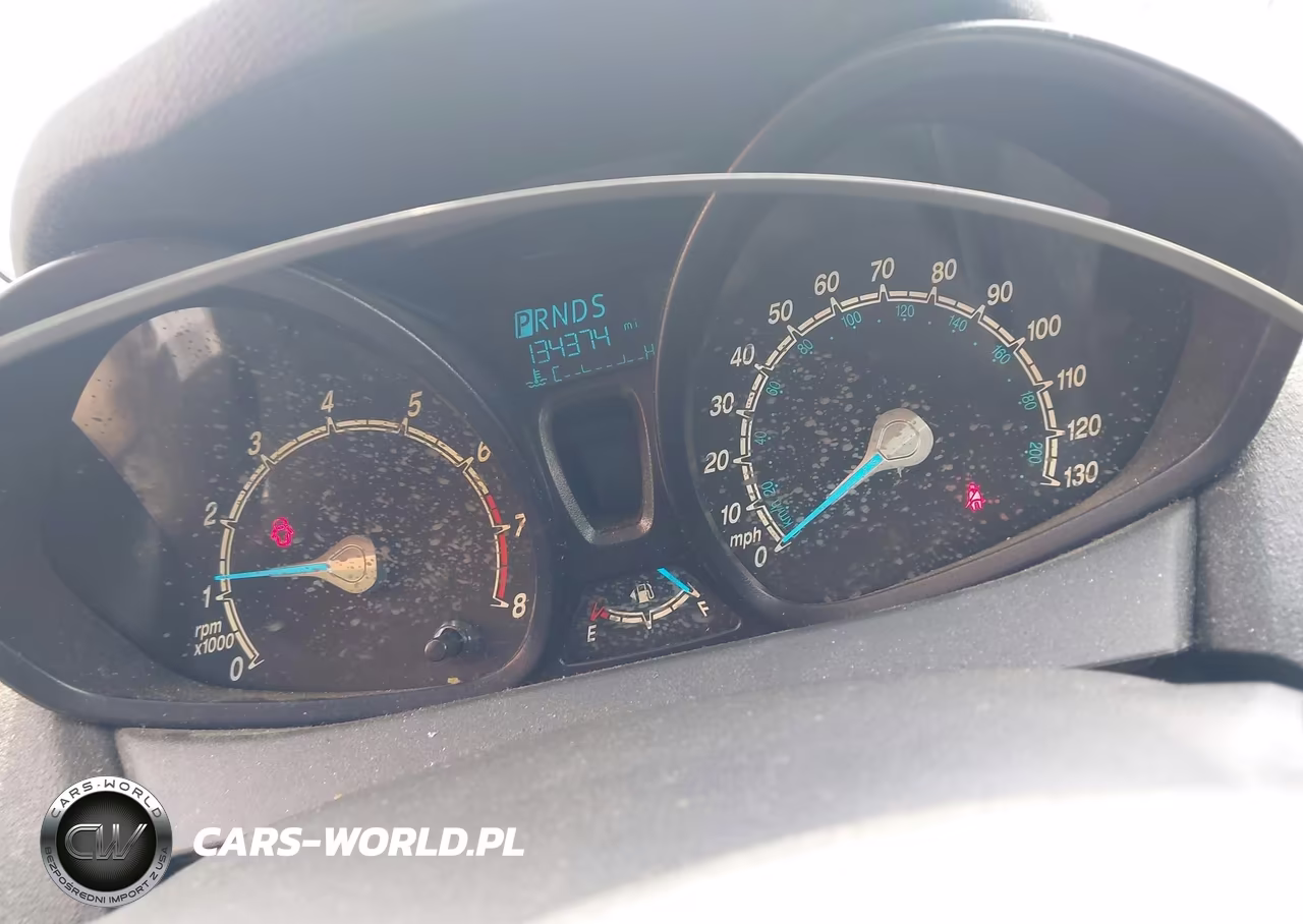 2014 Ford Fiesta S VIN:3FADP4AJXEM153667 - 7