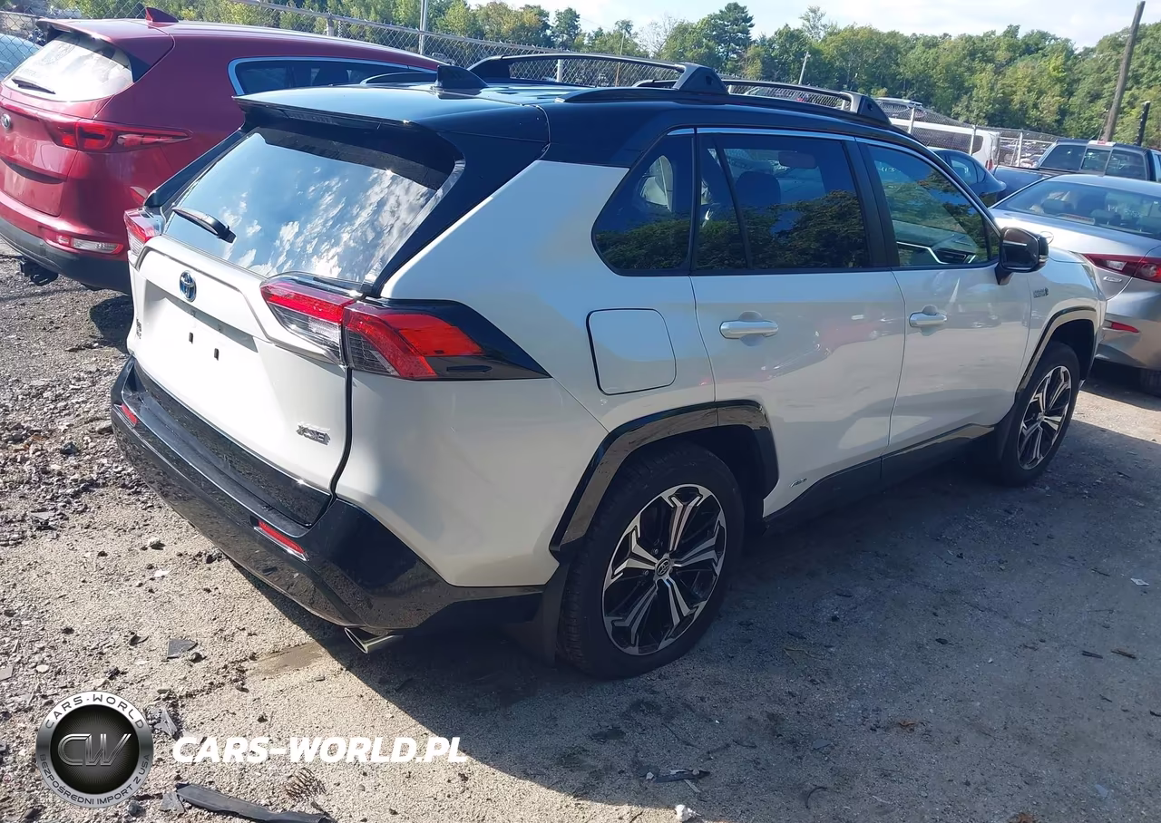 2024 Toyota Rav4 Prime Xse VIN:JTMEB3FV2RD200131 - 4