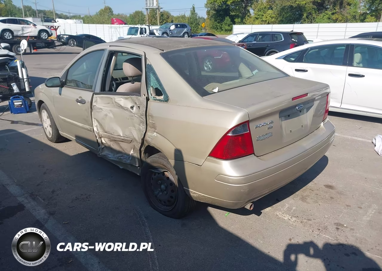 2007 Ford Focus S-Se-Ses VIN:1FAFP34N27W279591 - 3