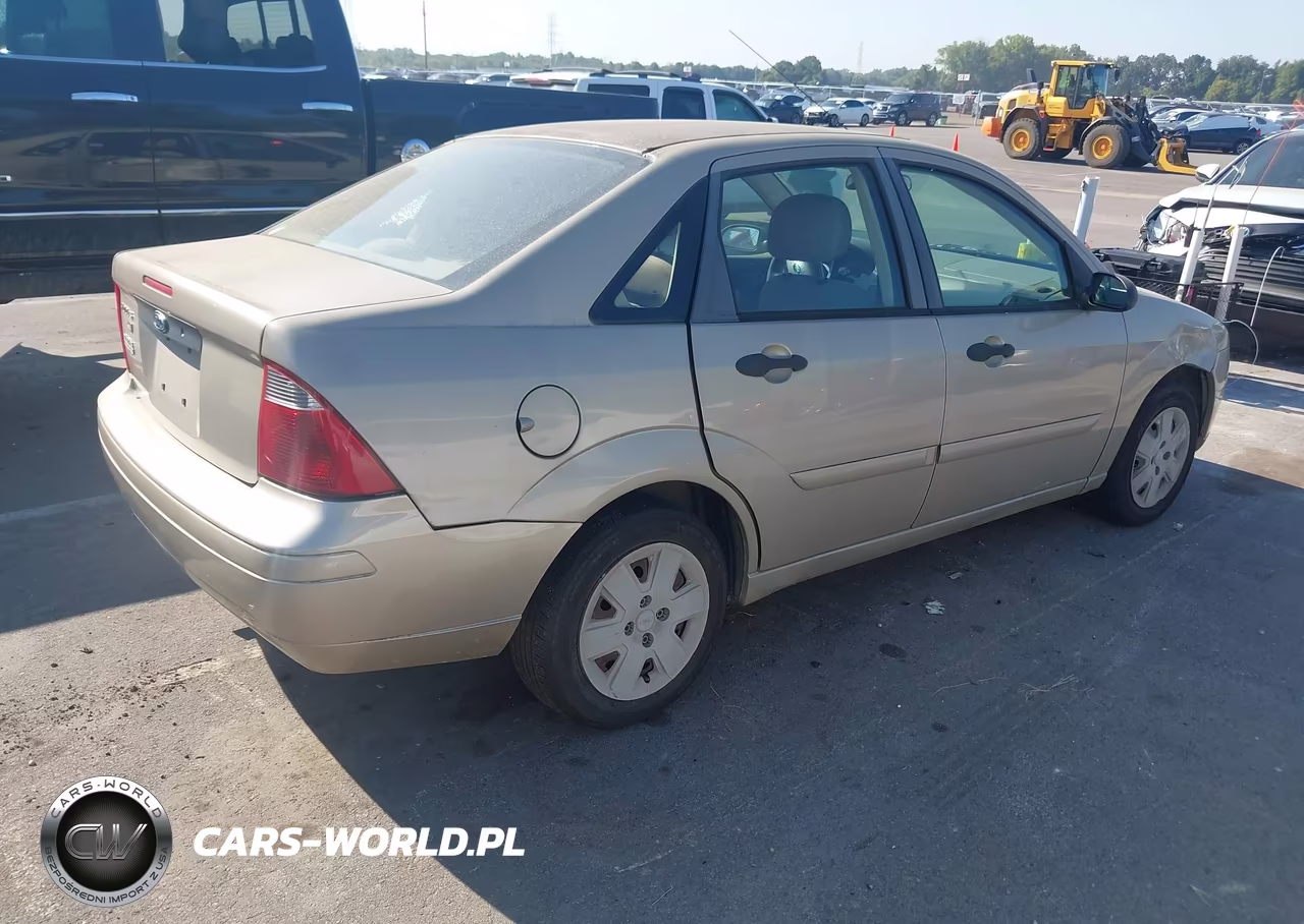 2007 Ford Focus S-Se-Ses VIN:1FAFP34N27W279591 - 4