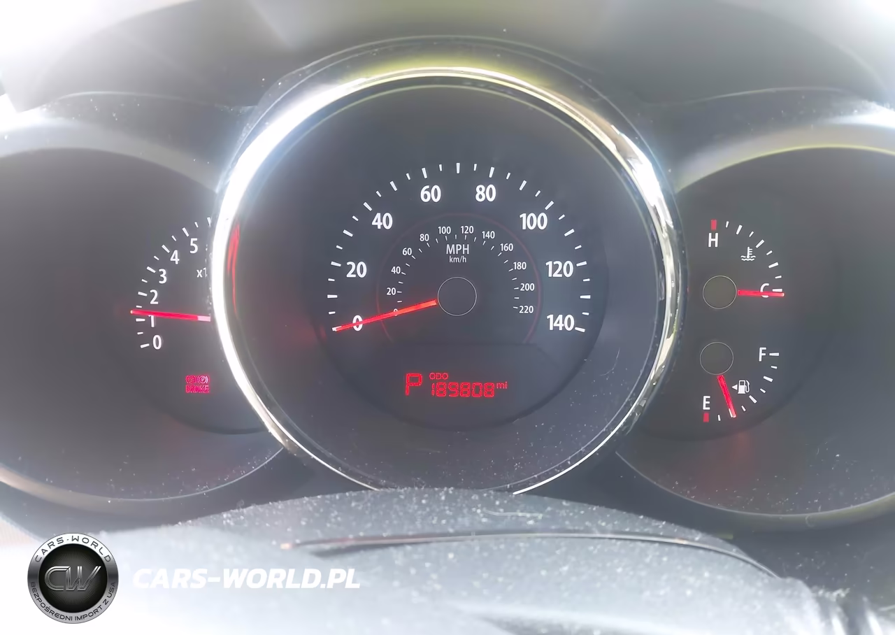 2010 Kia Soul + VIN:KNDJT2A26A7148671 - 7