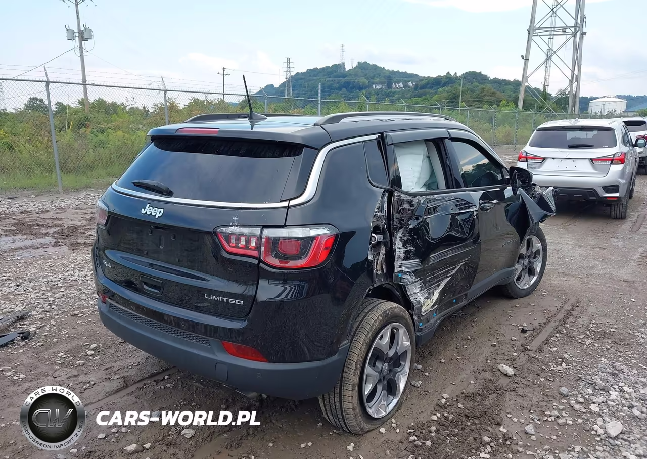 2019 Jeep Compass Limited 4X4 VIN:3C4NJDCB8KT598819 - 4