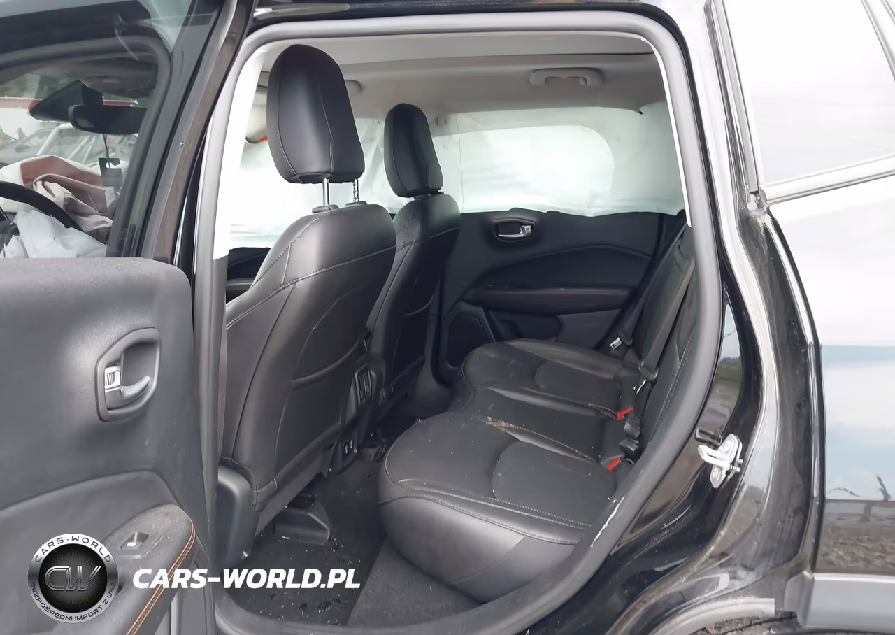 2019 Jeep Compass Limited 4X4 VIN:3C4NJDCB8KT598819 - 8