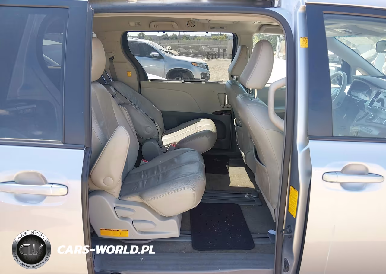 2012 Toyota Sienna Xle V6 8 Passenger VIN:5TDYK3DC5CS230217 - 8