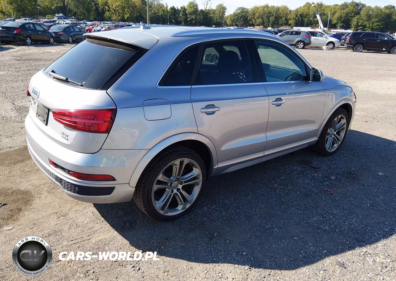 2016 Audi Q3 2.0T Premium Plus VIN:WA1GFCFS2GR013484 - 4
