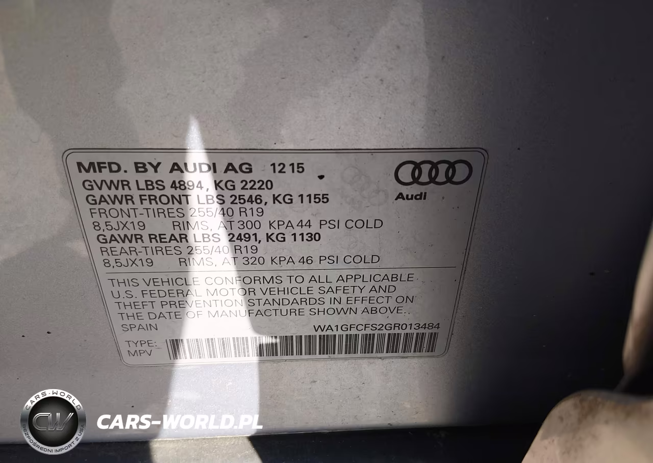 2016 Audi Q3 2.0T Premium Plus VIN:WA1GFCFS2GR013484 - 9