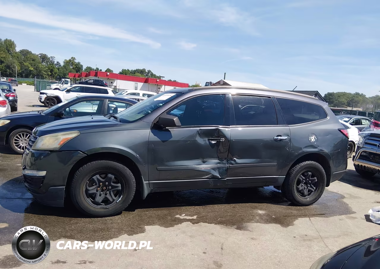 2014 Chevrolet Traverse Ls VIN:1GNKRFED8EJ107917 - 14