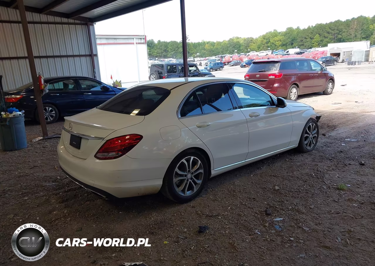 2016 Mercedes-Benz C 300 VIN:55SWF4JB8GU178510 - 4