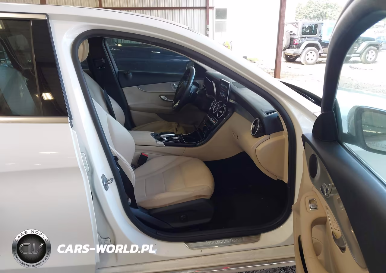2016 Mercedes-Benz C 300 VIN:55SWF4JB8GU178510 - 5