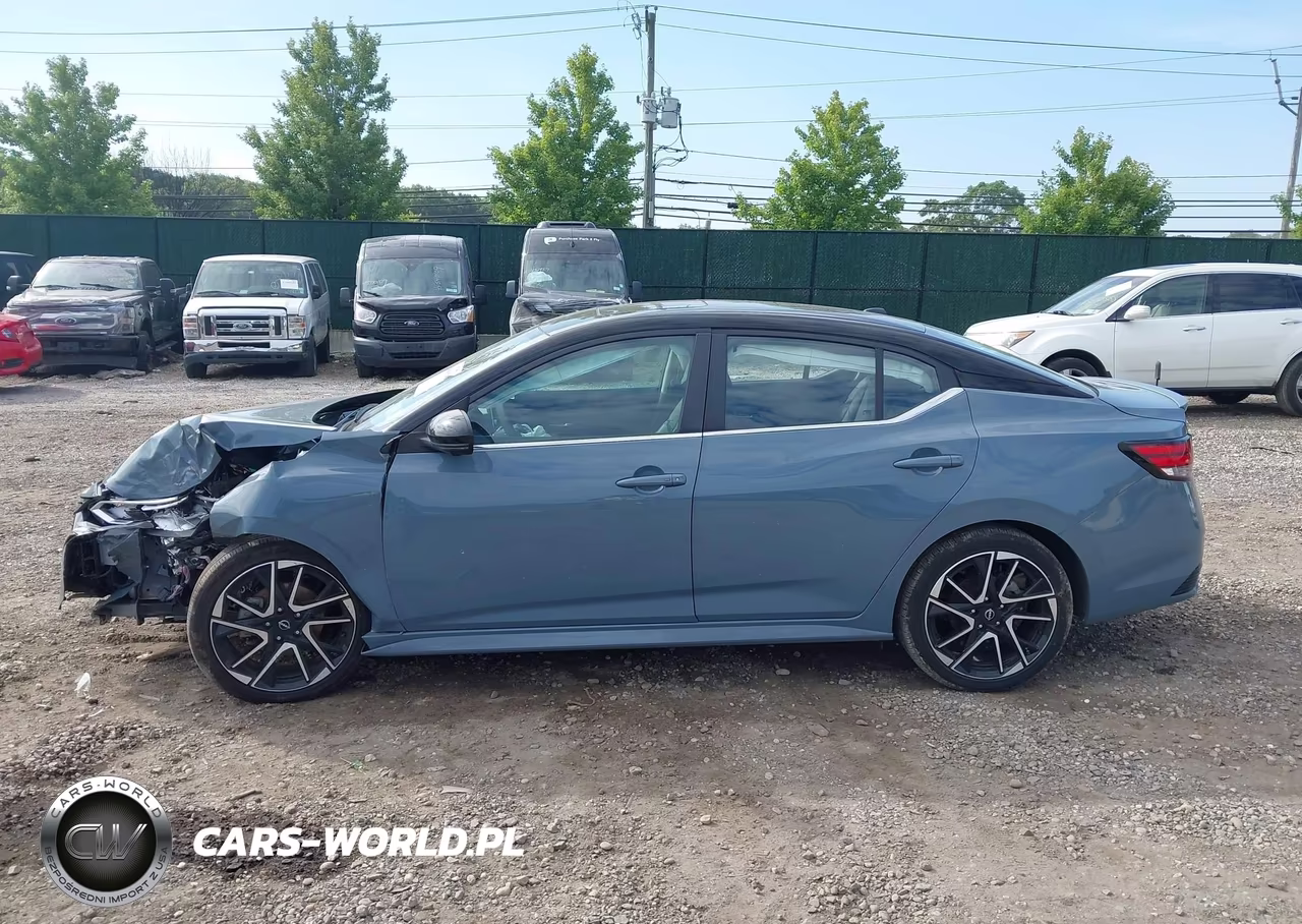 2025 Nissan Sentra Sr VIN:3N1AB8DV5SY213654 - 14
