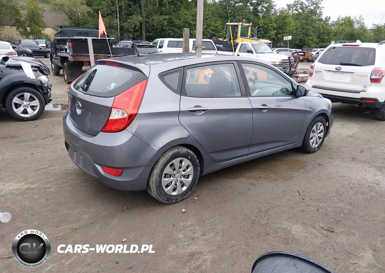 2016 Hyundai Accent Se VIN:KMHCT5AE2GU281194 - 4