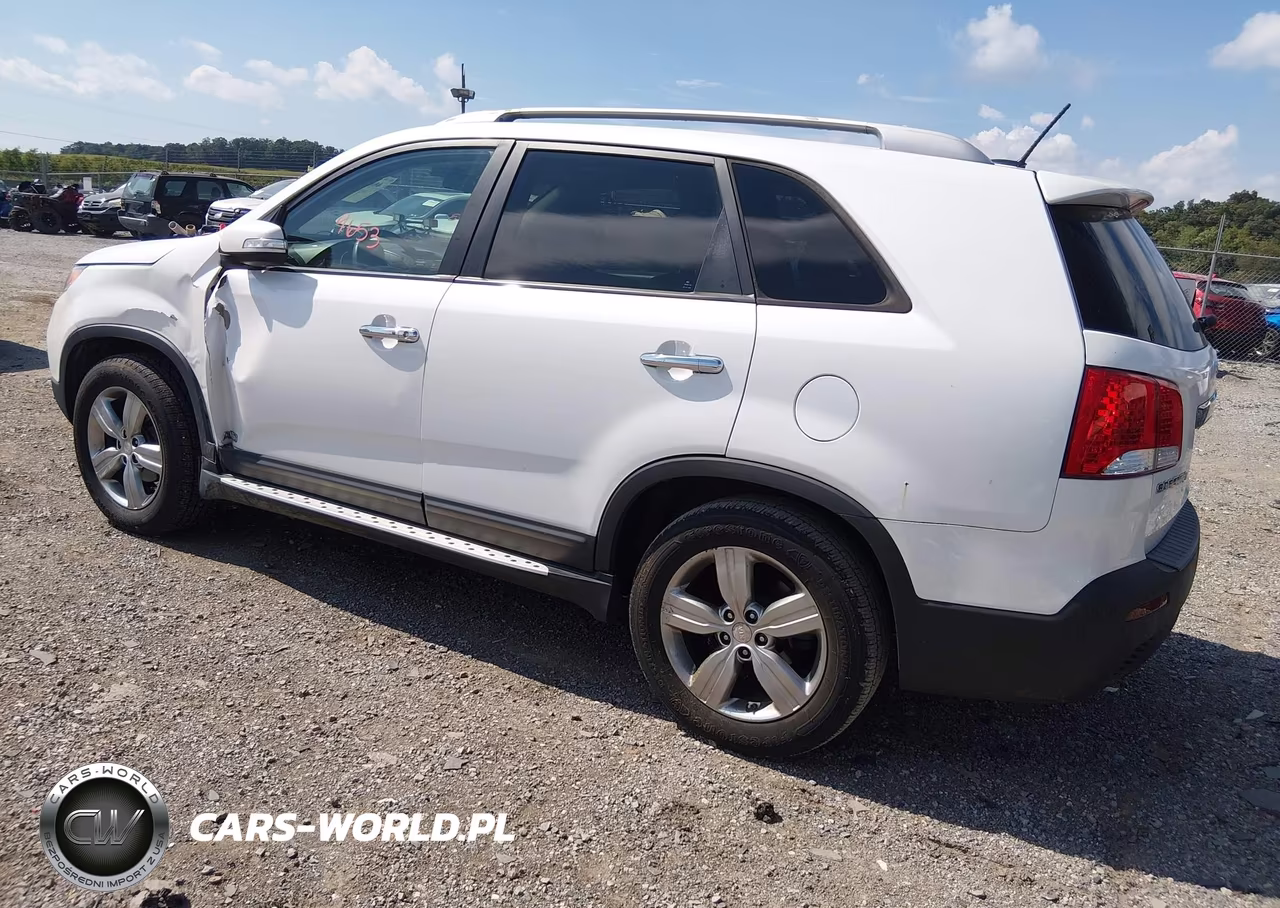 2013 Kia Sorento Ex VIN:5XYKUCA64DG337983 - 3