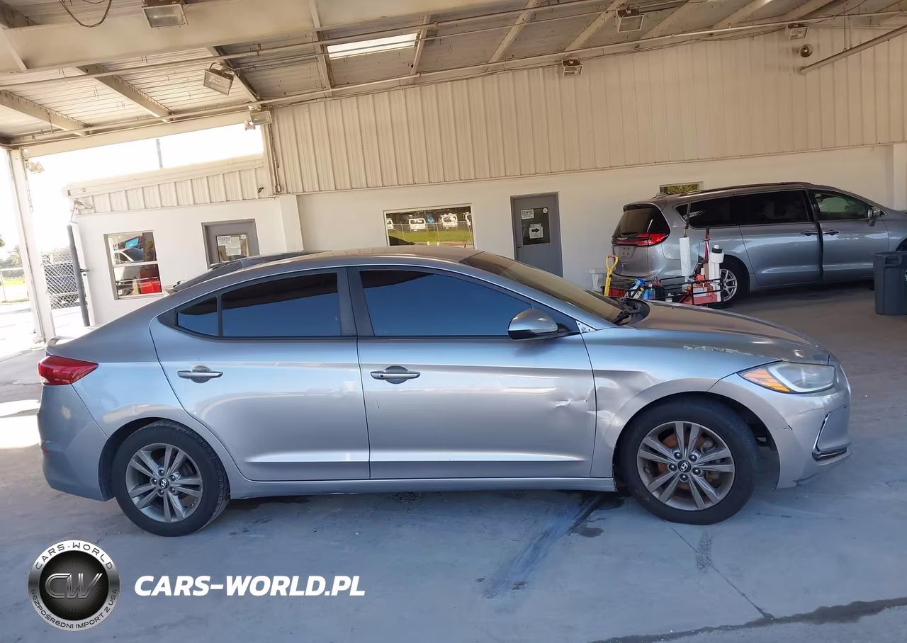 2017 Hyundai Elantra Se VIN:5NPD84LFXHH108190 - 13