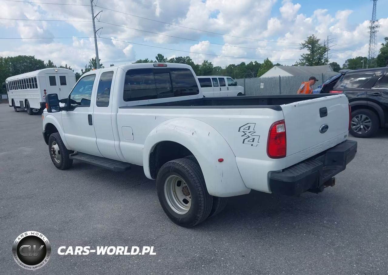 2011 Ford F-350 Xl VIN:1FT8X3D64BEA80617 - 3