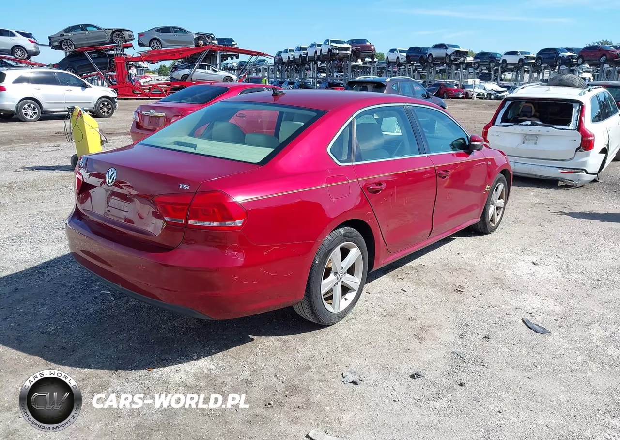 2015 Volkswagen Passat 1.8T Limited Edition VIN:1VWAS7A33FC102106 - 4