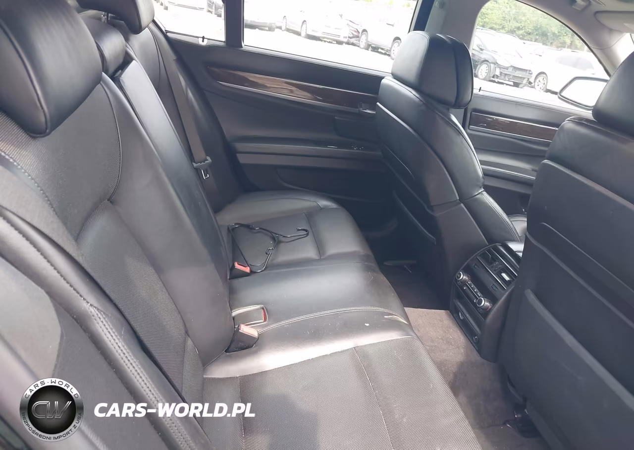 2012 BMW 750I xDrive VIN:WBAKC6C55CC395593 - 8