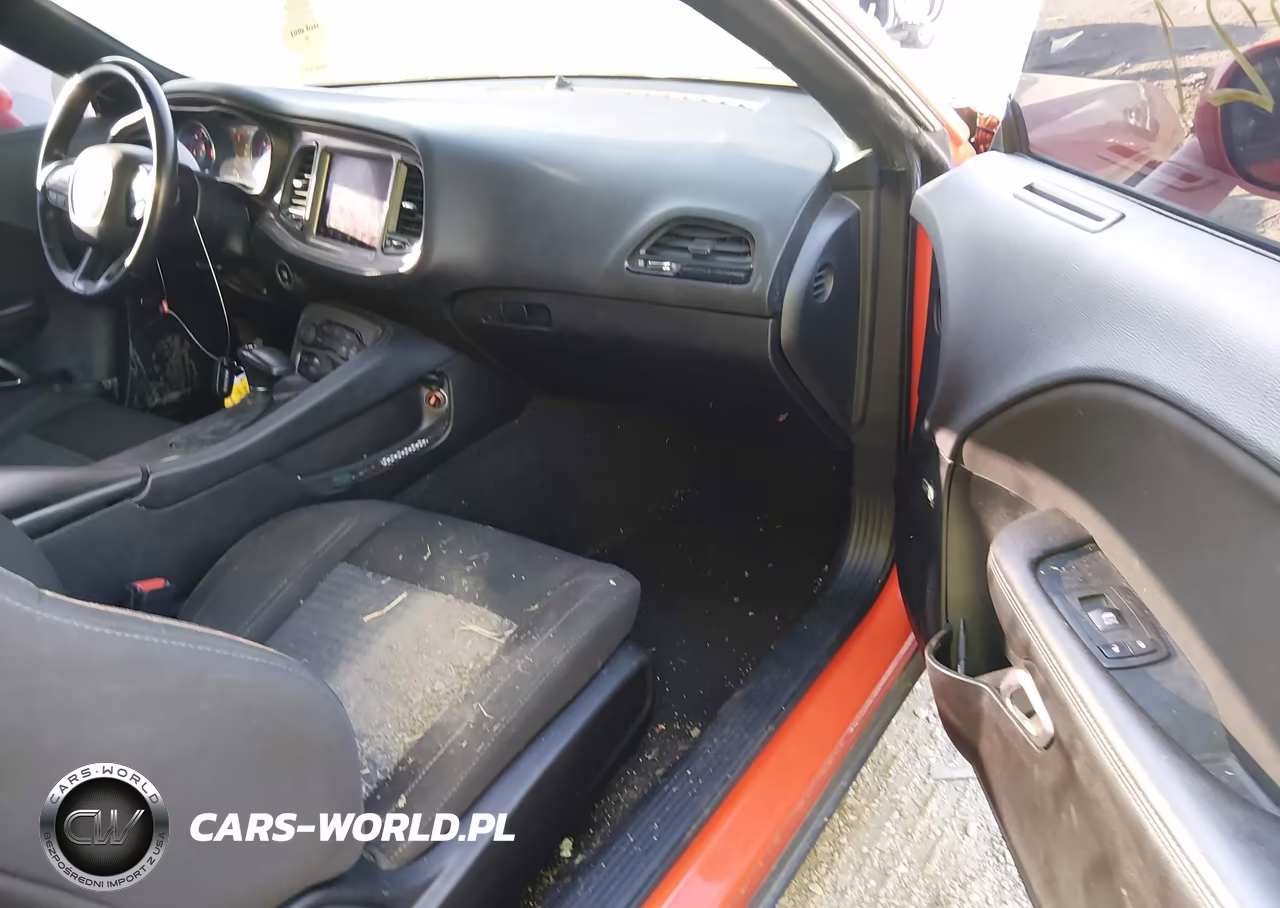 2023 Dodge Challenger Sxt VIN:2C3CDZAG2PH567760 - 5