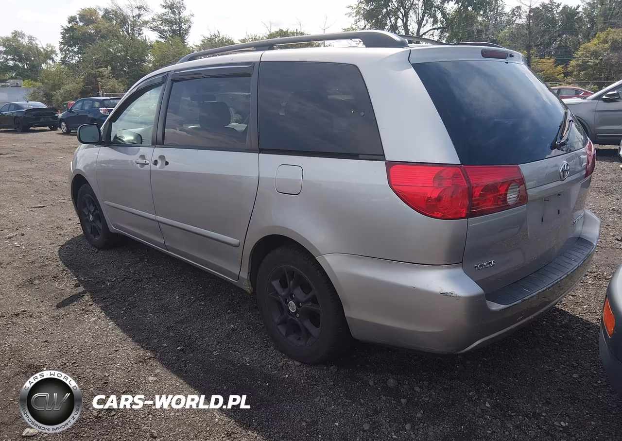 2006 Toyota Sienna Le VIN:5TDZA23C66S508503 - 3