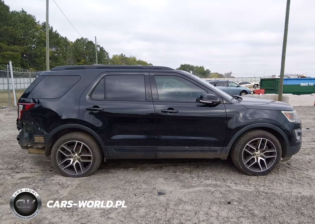 2017 Ford Explorer Sport VIN:1FM5K8GT3HGE23717 - 14