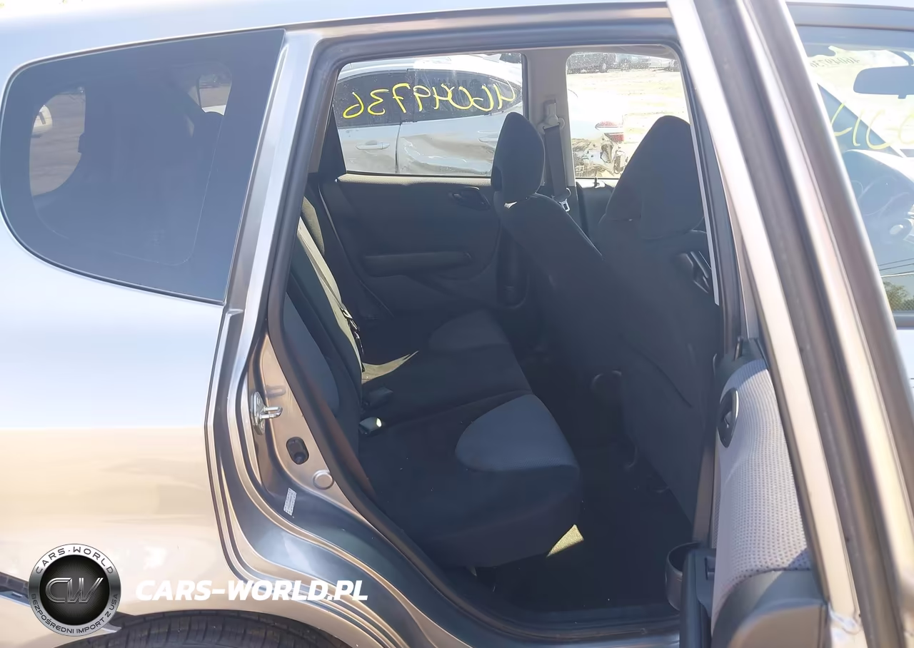 2008 Honda Fit VIN:JHMGD38498S061163 - 8