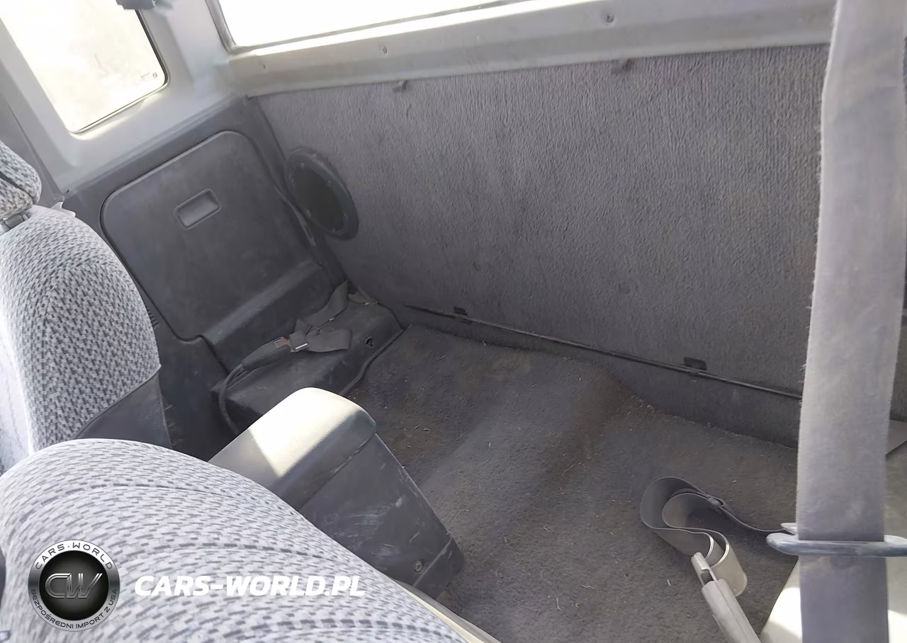 1997 Nissan 4X2 Truck Se-Xe VIN:1N6SD16S3VC300663 - 8