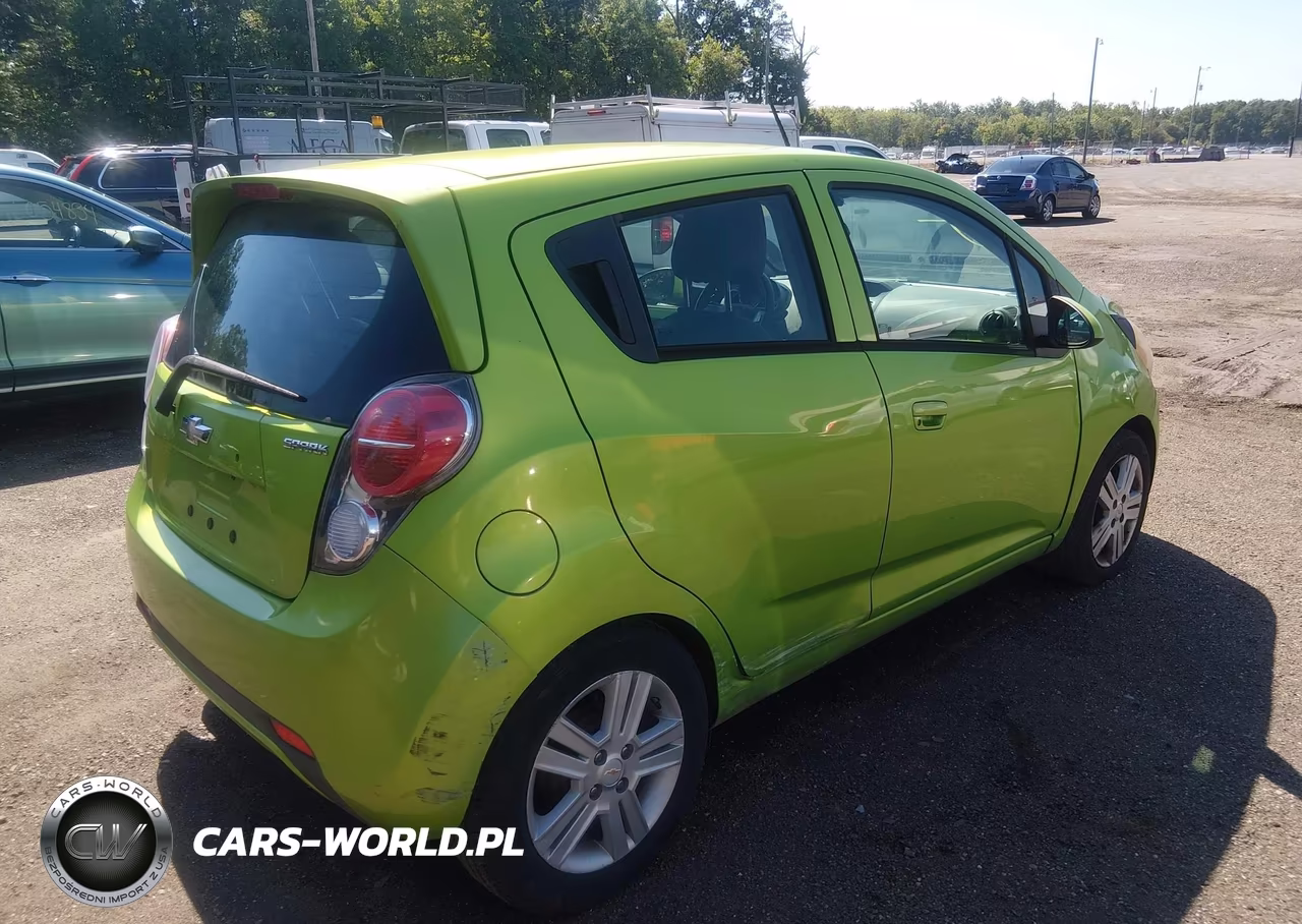 2015 Chevrolet Spark Ls Cvt VIN:KL8CB6S90FC802229 - 4