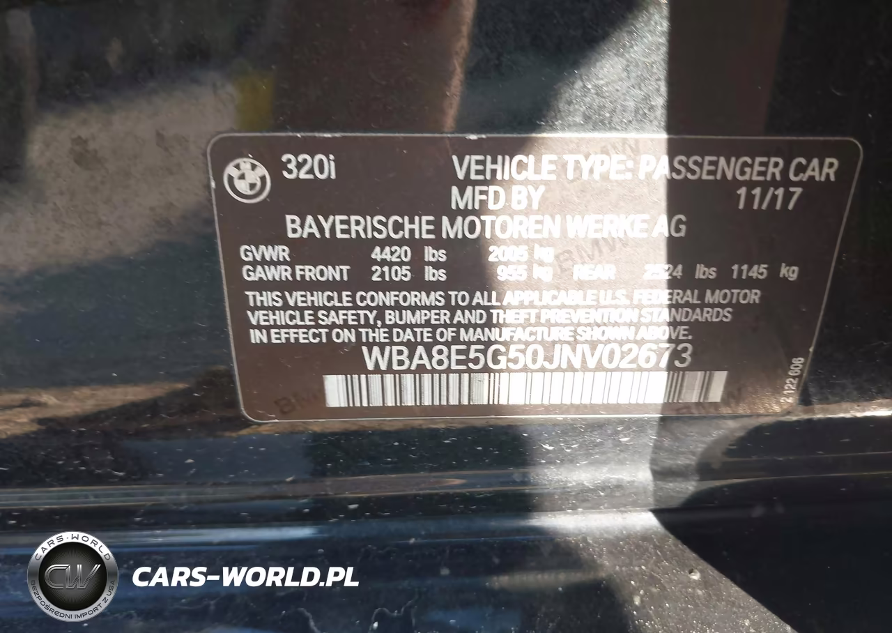 2018 BMW 320I xDrive VIN:WBA8E5G50JNV02673 - 9