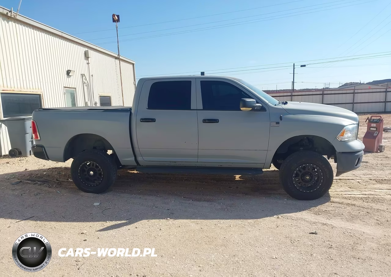 2018 Ram 1500 Laramie 4X2 5'7 Box VIN:1C6RR6NM6JS226049 - 12