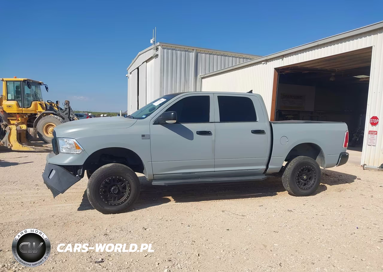 2018 Ram 1500 Laramie 4X2 5'7 Box VIN:1C6RR6NM6JS226049 - 13