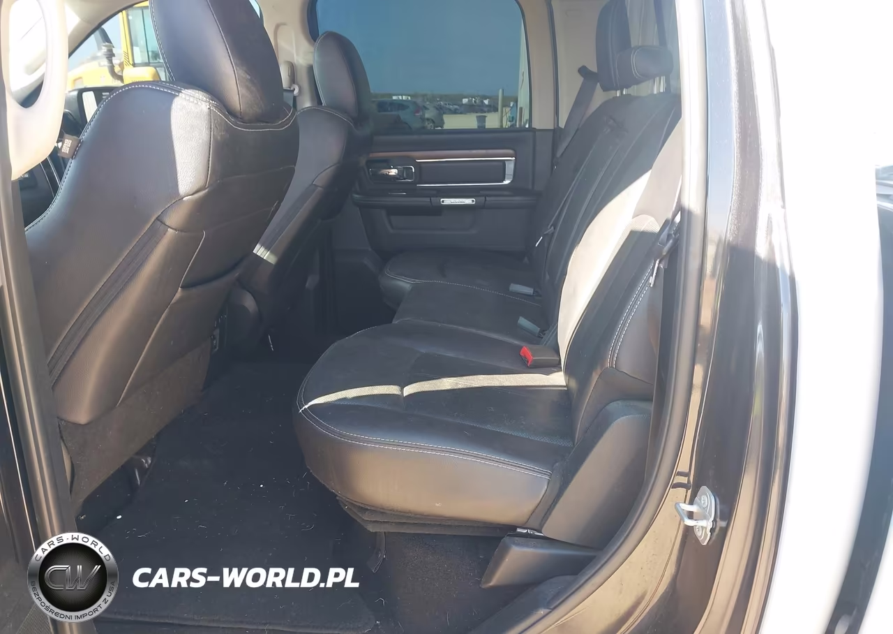 2018 Ram 1500 Laramie 4X2 5'7 Box VIN:1C6RR6NM6JS226049 - 8