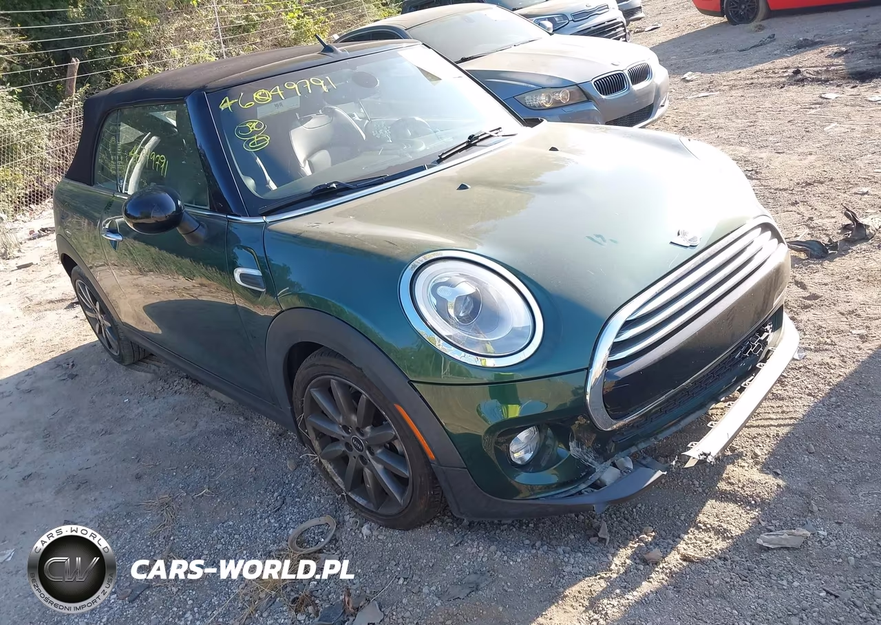 2017 Mini Convertible Cooper VIN:WMWWG5C32H3C99977 - 1