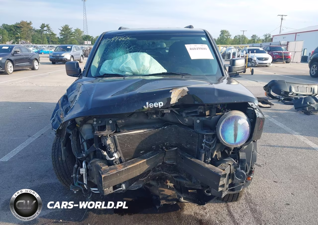 2016 Jeep Patriot Latitude VIN:1C4NJRFBXGD767566 - 13