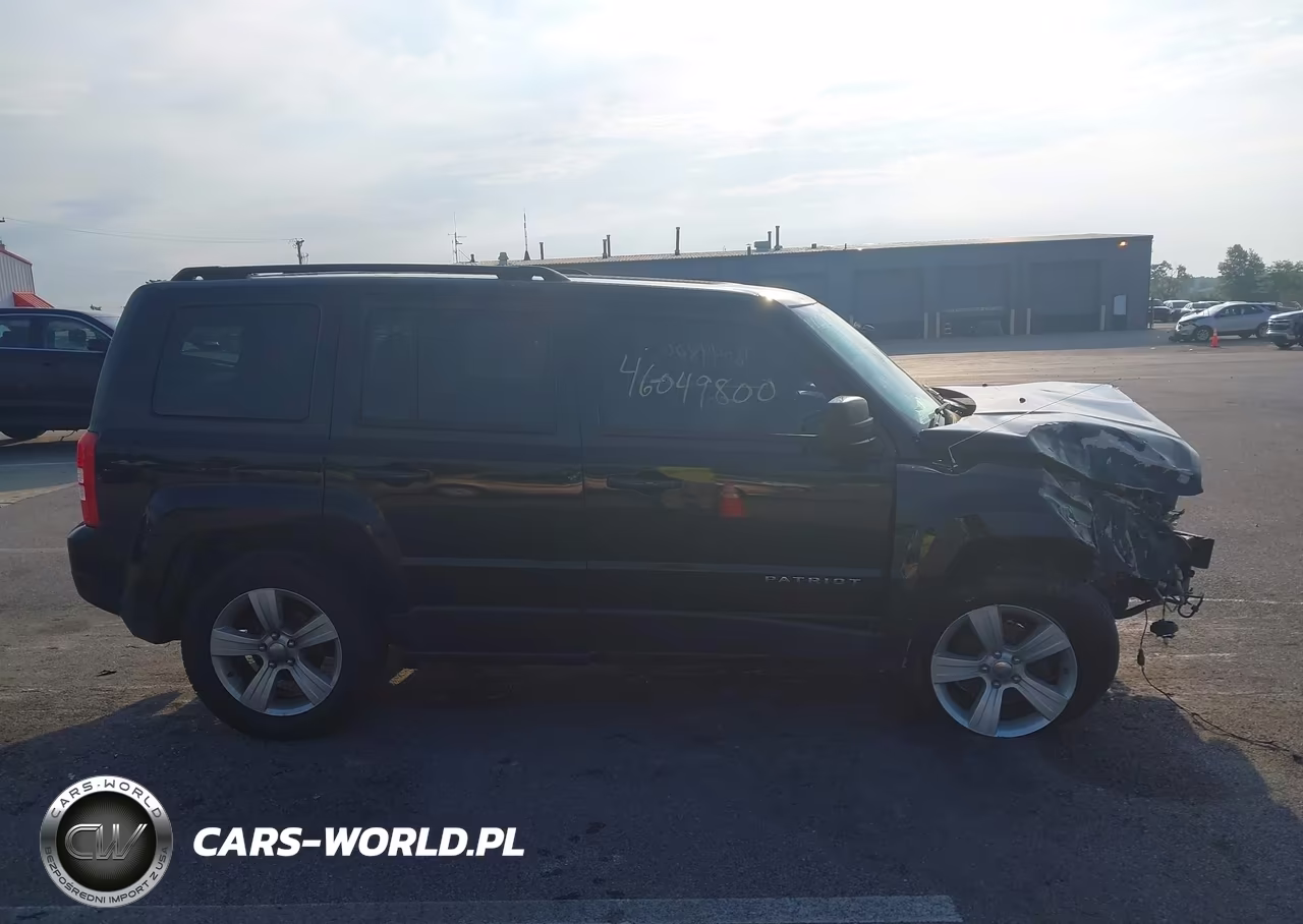 2016 Jeep Patriot Latitude VIN:1C4NJRFBXGD767566 - 14