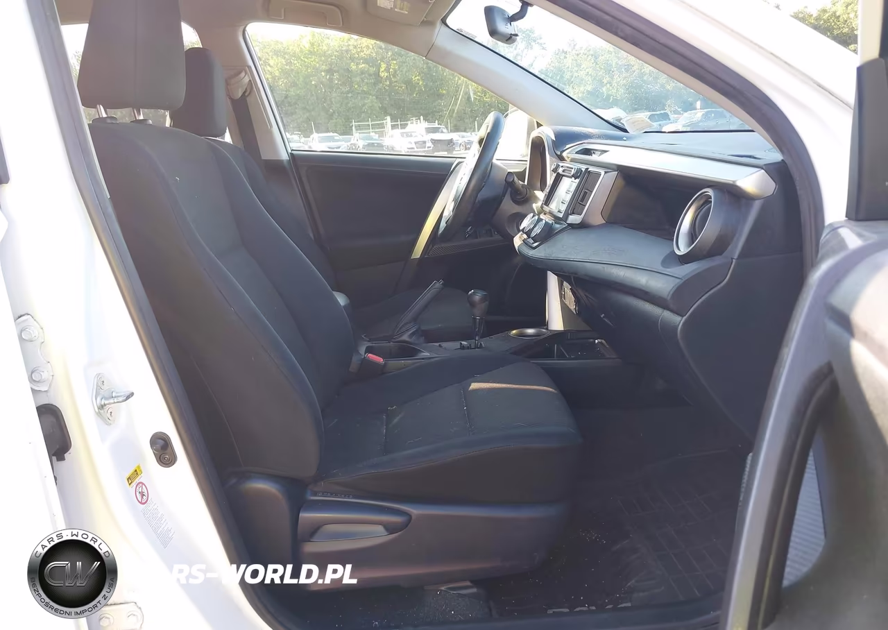 2015 Toyota Rav4 Le VIN:JTMBFREV5FD156214 - 5