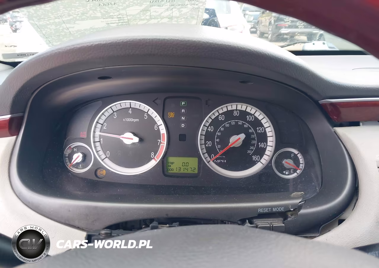2006 Hyundai Azera Limited-Se VIN:KMHFC46F56A105975 - 7