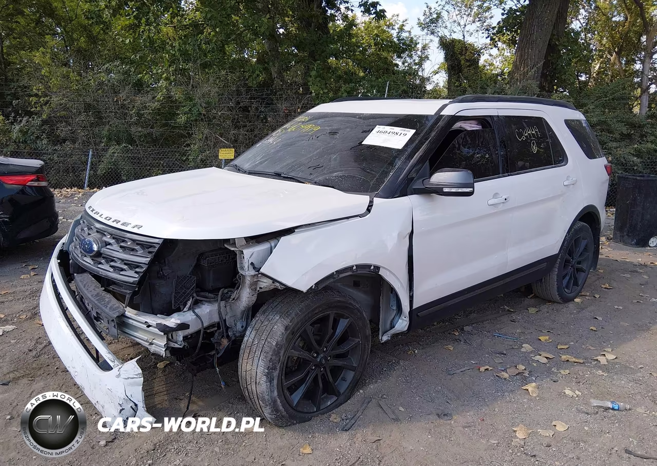 2018 Ford Explorer Xlt VIN:1FM5K8D89JGC24449 - 6
