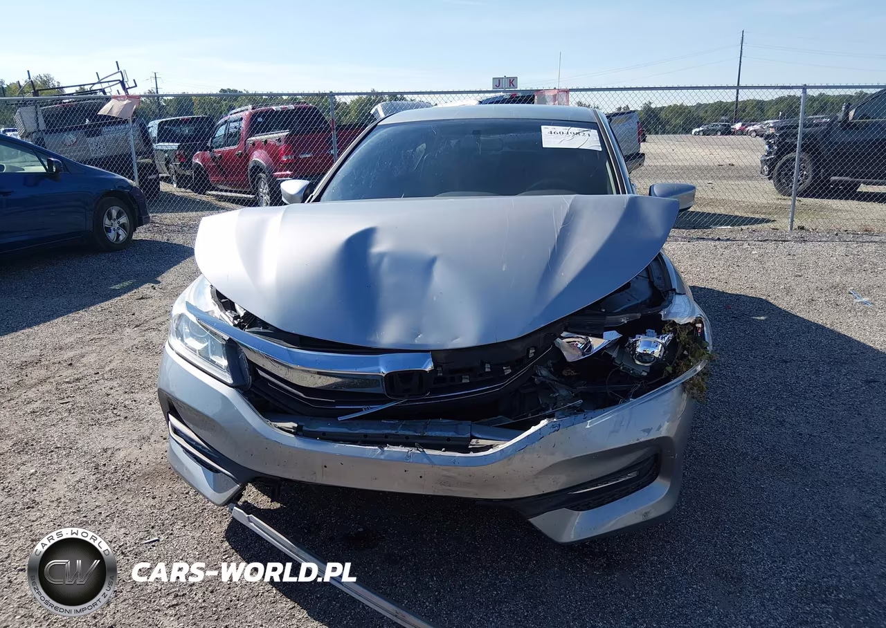 2017 Honda Accord Sport VIN:1HGCR2F55HA206746 - 12