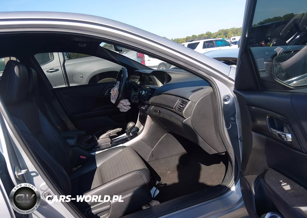 2017 Honda Accord Sport VIN:1HGCR2F55HA206746 - 5