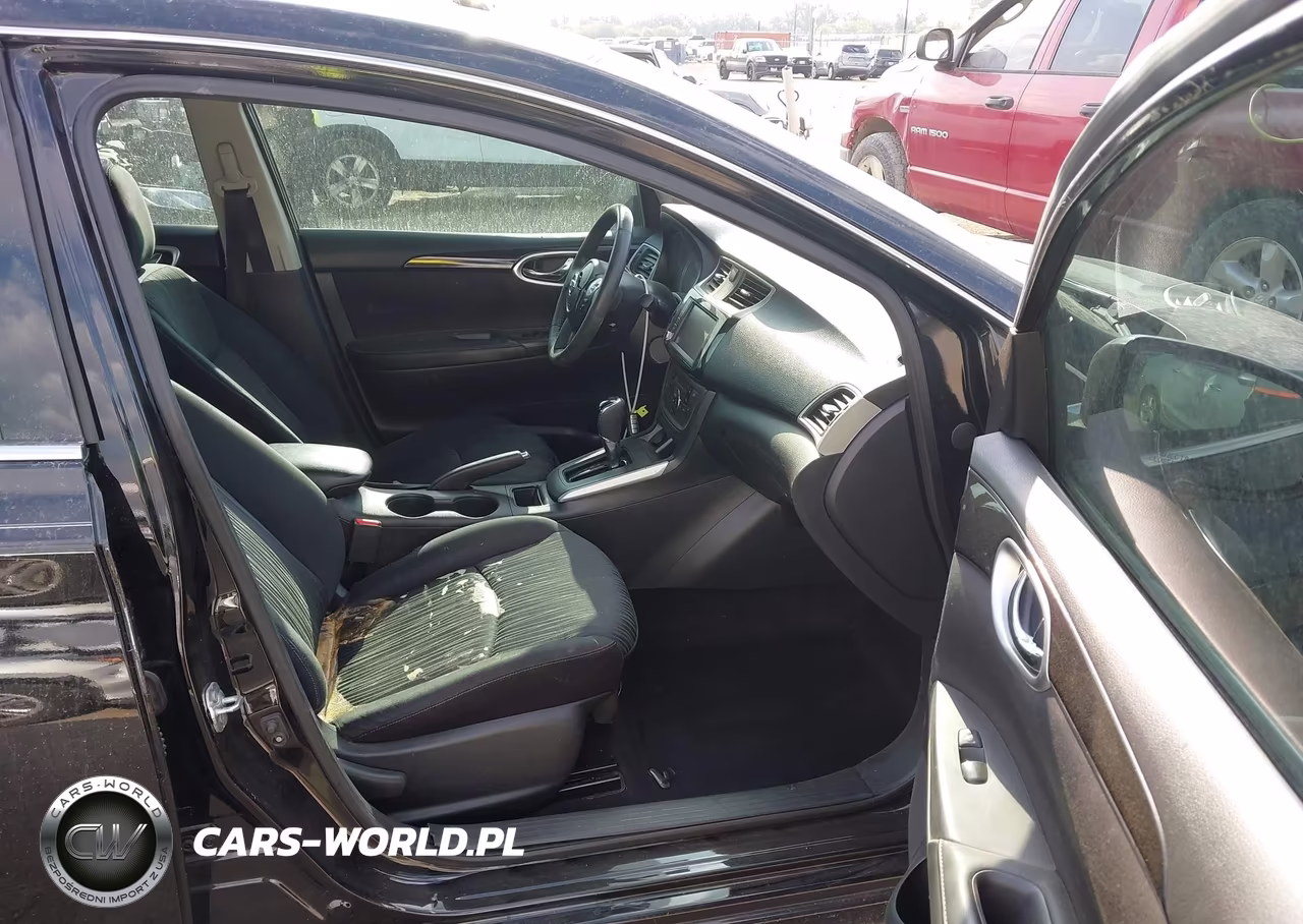2019 Nissan Sentra Sv VIN:3N1AB7AP4KY240828 - 5
