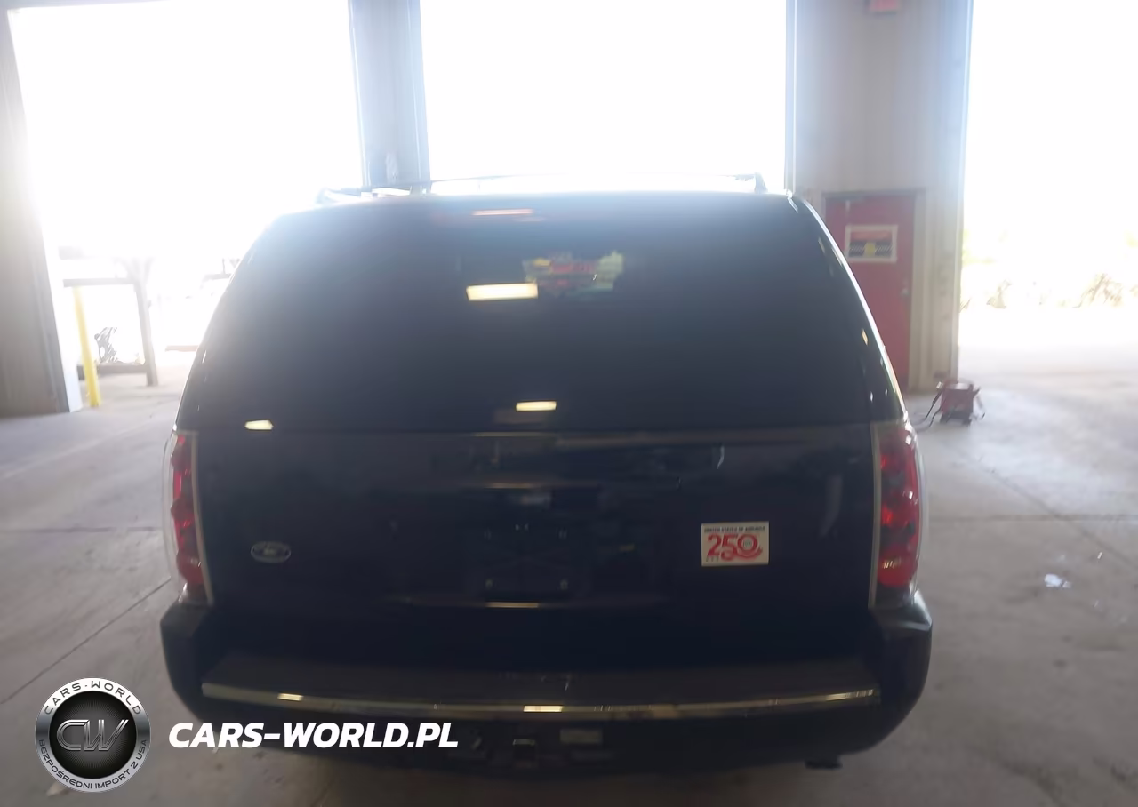 2007 GMC Yukon Xl 1500 Denali VIN:1GKFK66847J211117 - 16