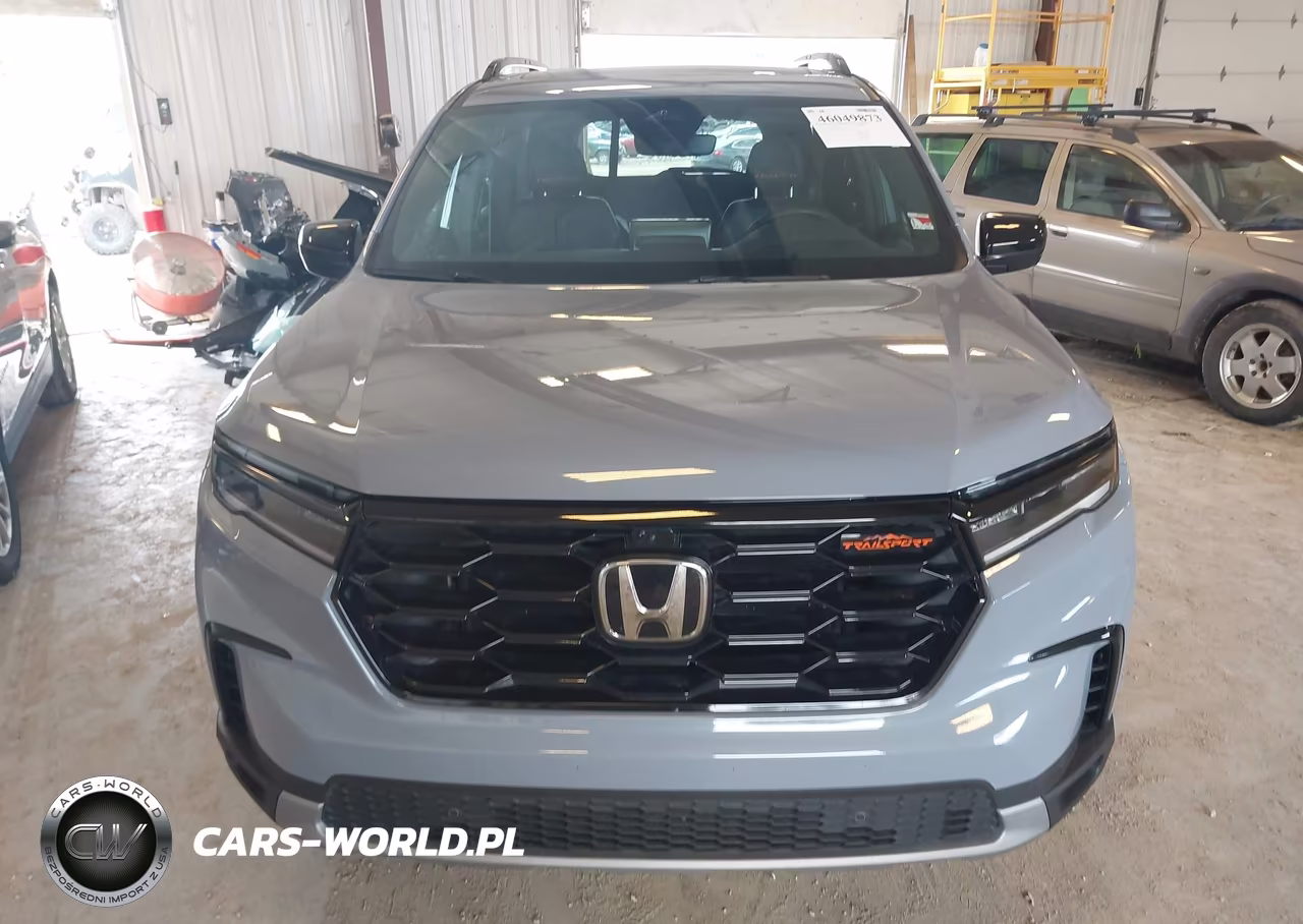 2025 Honda Pilot Trailsport VIN:5FNYG1H60SB183675 - 12