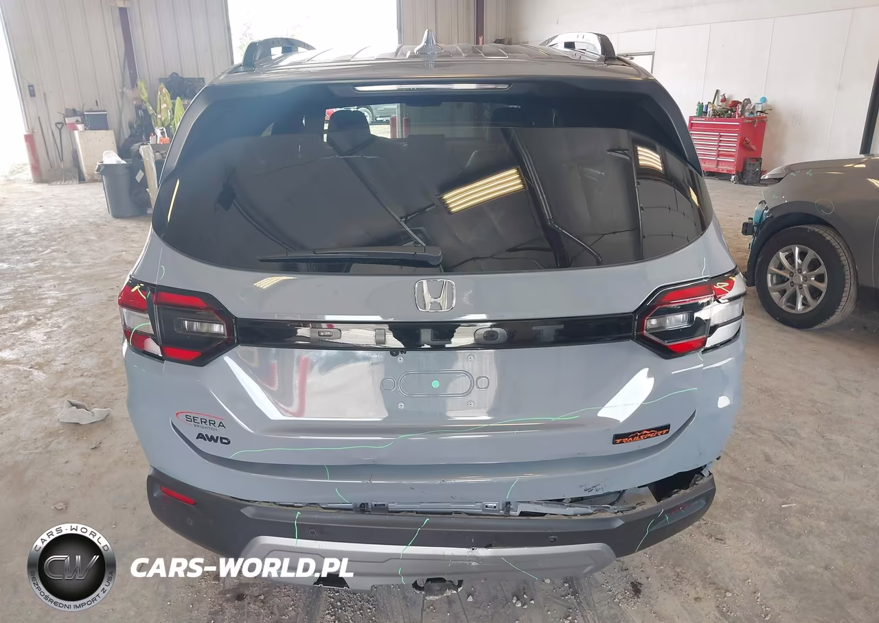 2025 Honda Pilot Trailsport VIN:5FNYG1H60SB183675 - 16