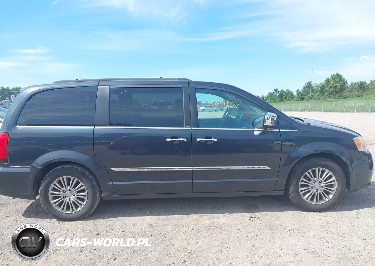 2014 Chrysler Town & Country Touring-L VIN:2C4RC1CG4ER200275 - 13