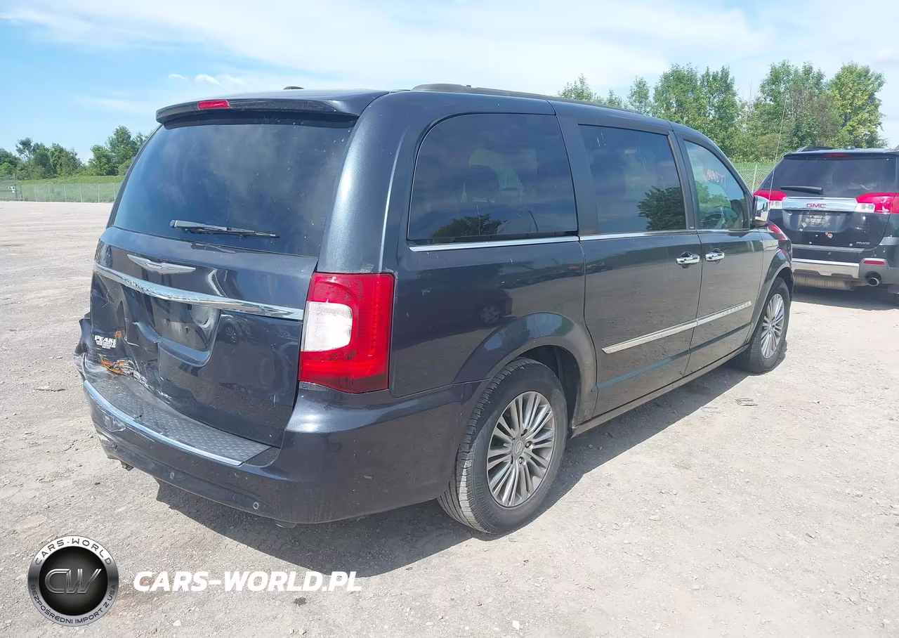 2014 Chrysler Town & Country Touring-L VIN:2C4RC1CG4ER200275 - 4